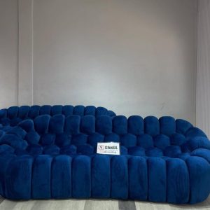 3-seater sofas made with super-quality blue velvet fabric