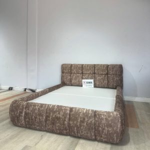 4.5ft x 6ft Bedframe