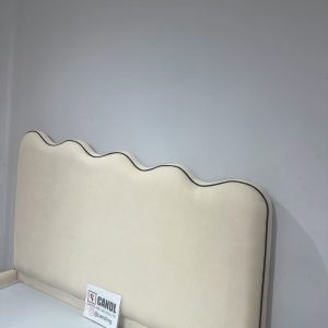 6 by 6 off-white bedrame