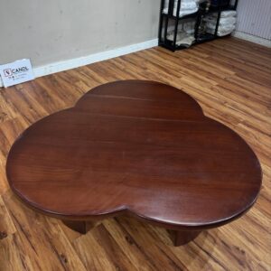 Clover-shaped wooden center table