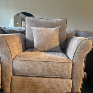 Executive Accent Chairs feature sleek wooden legs